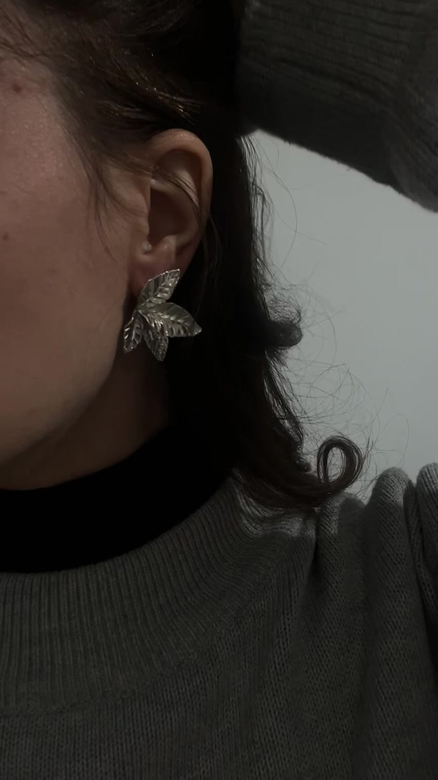 Pendientes Flora Plata